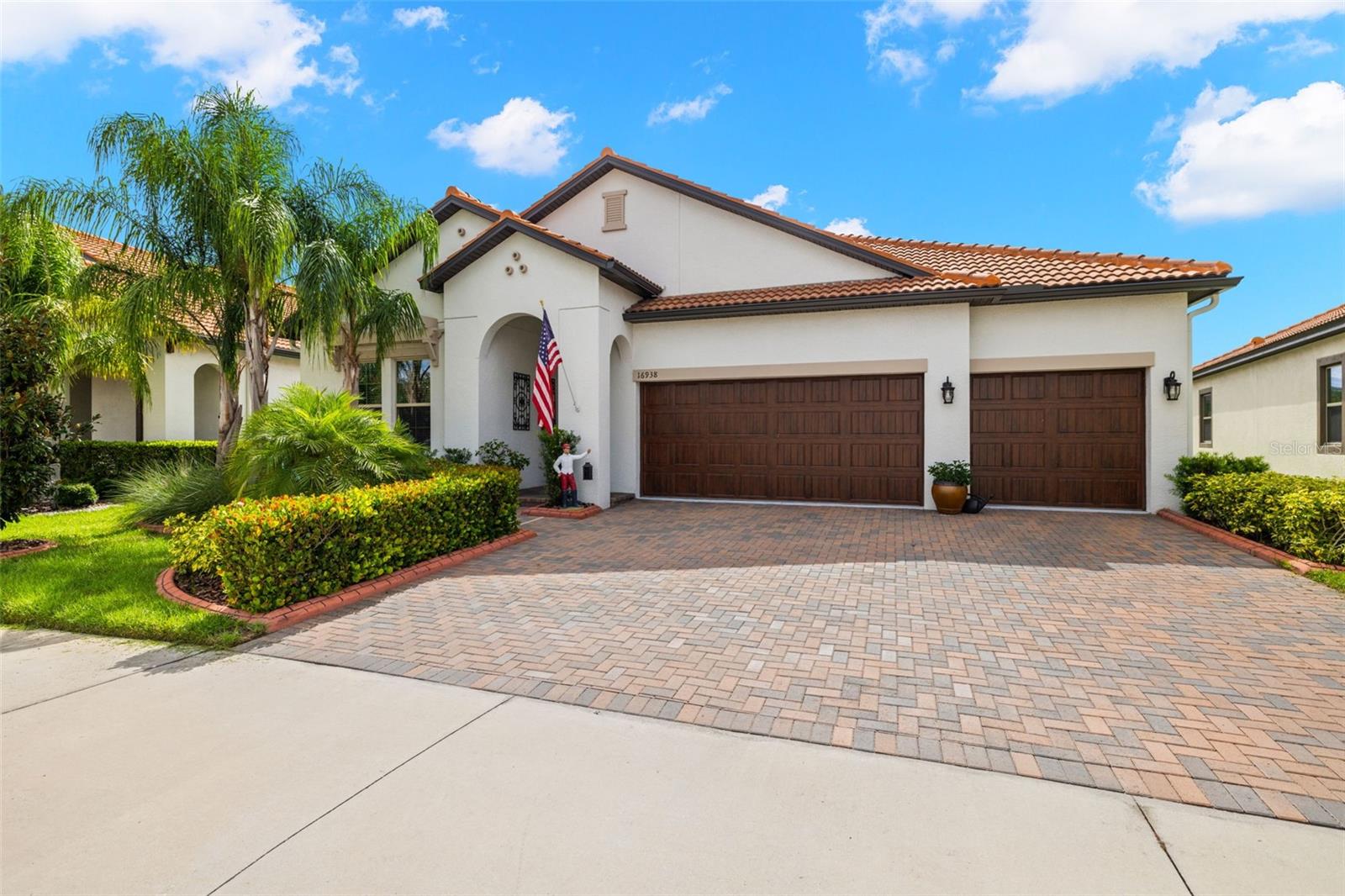 16938 Scuba Crest St, Wimauma