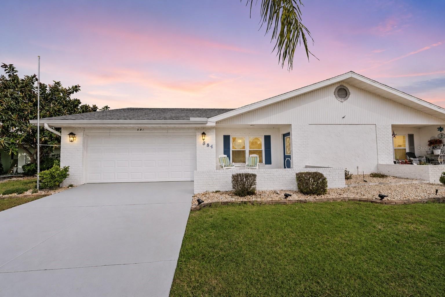 381 Club Manor Dr, Sun City Center