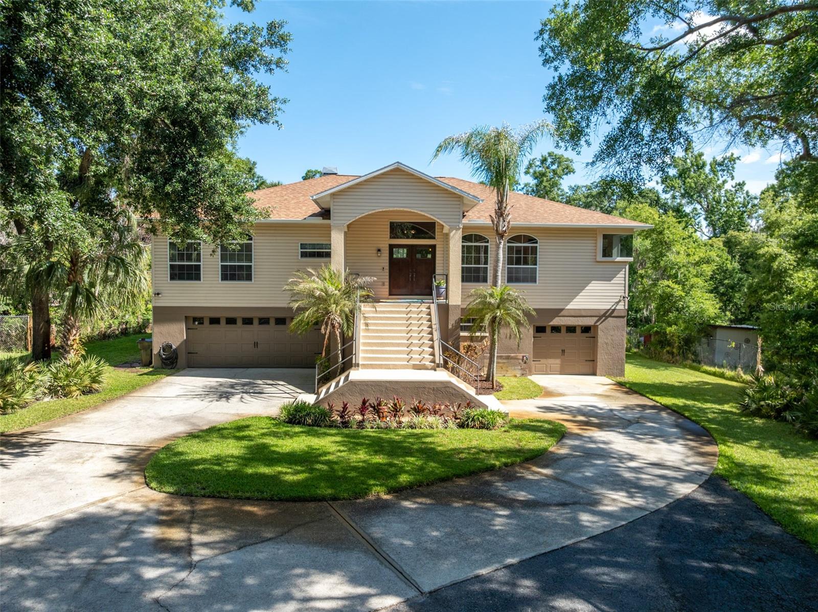 8214 Revels Rd, Riverview