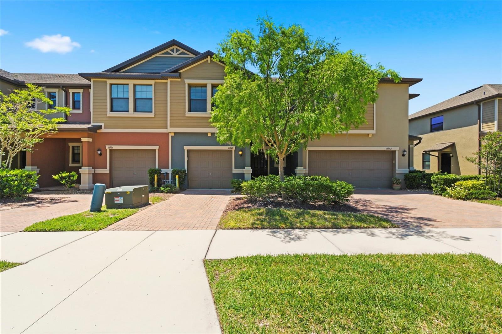 16948 Storyline Dr, Land O Lakes