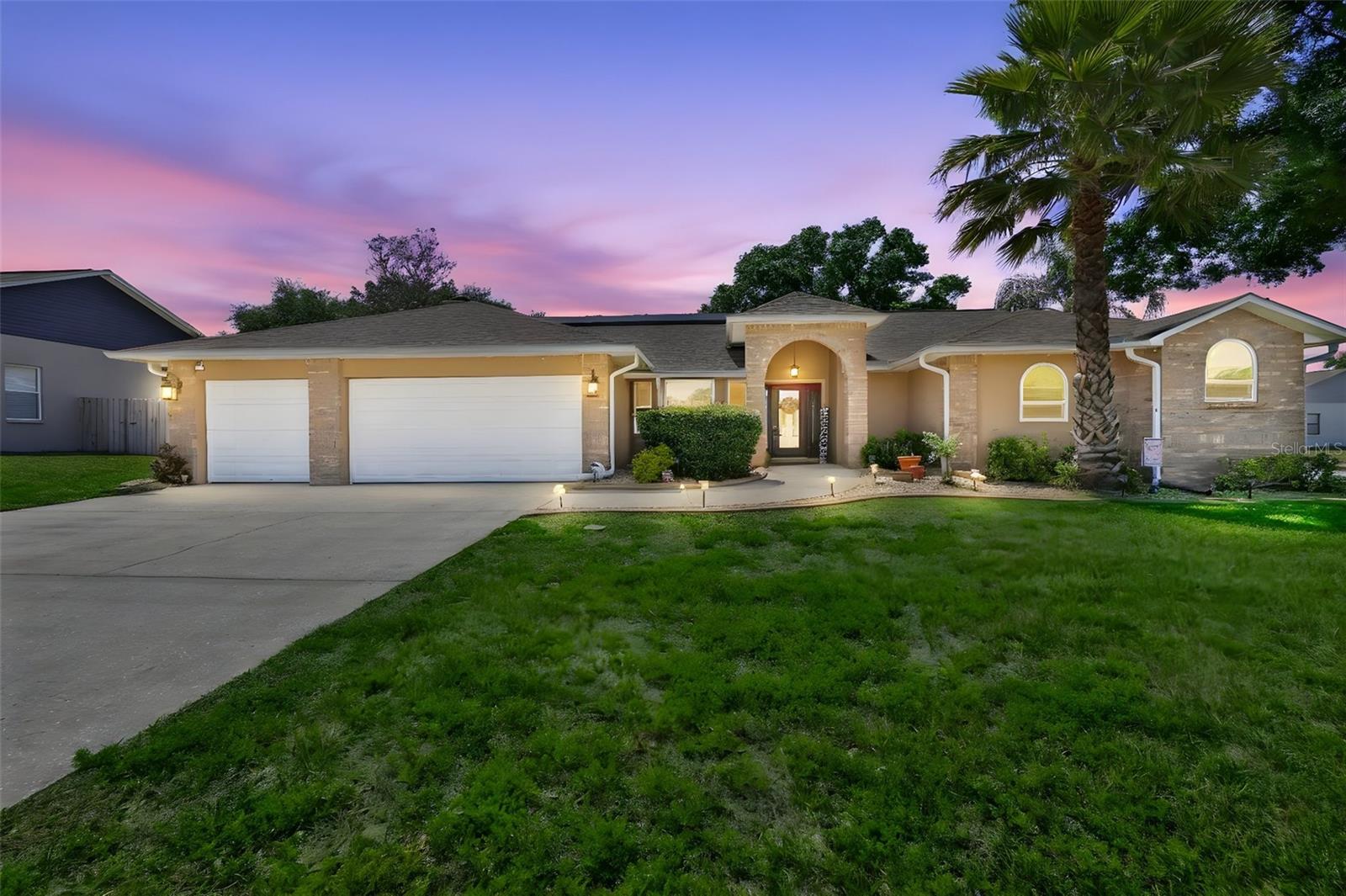 3931 Appletree Dr, Valrico