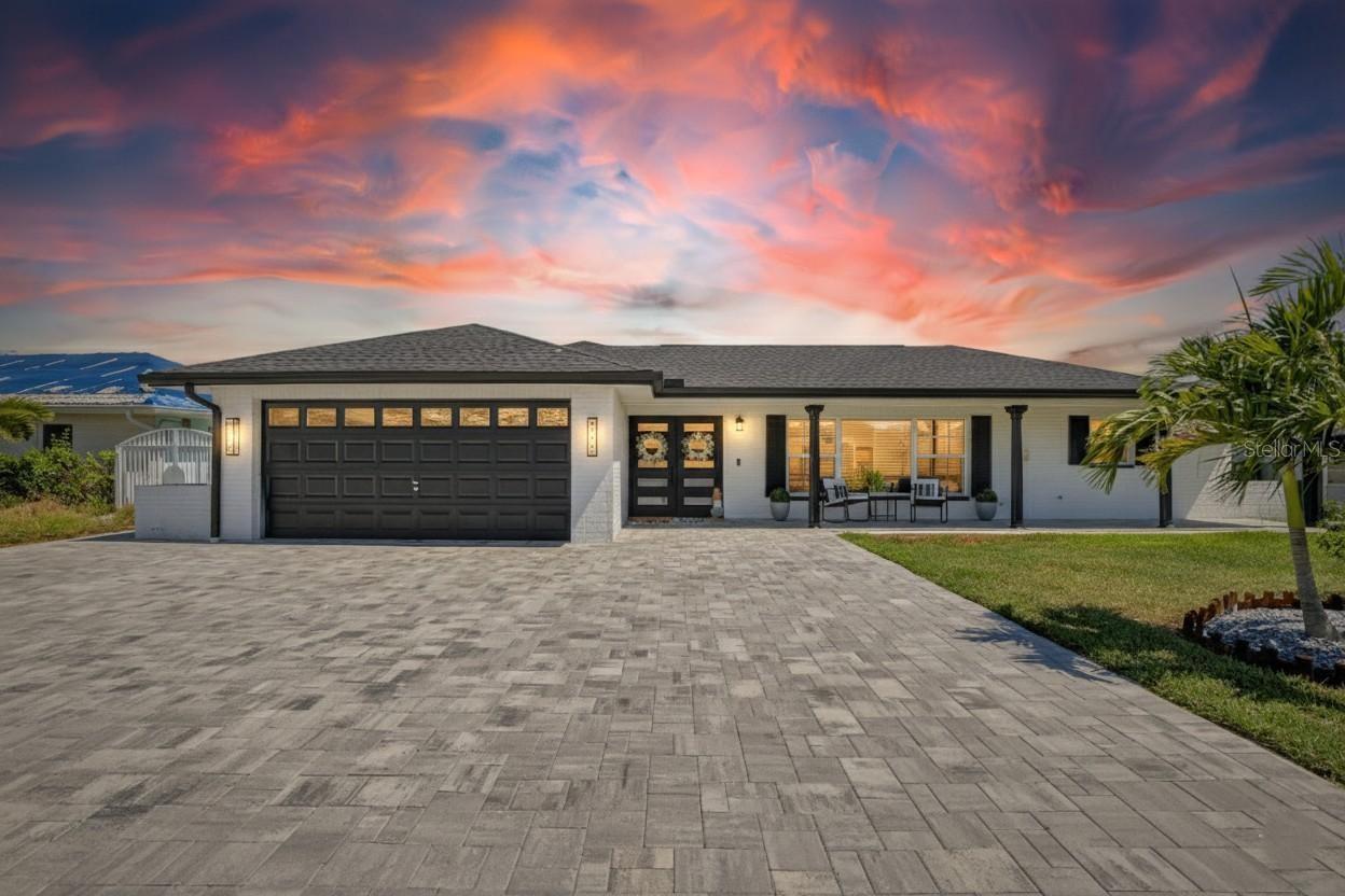 6337 Cocoa Ln, Apollo Beach