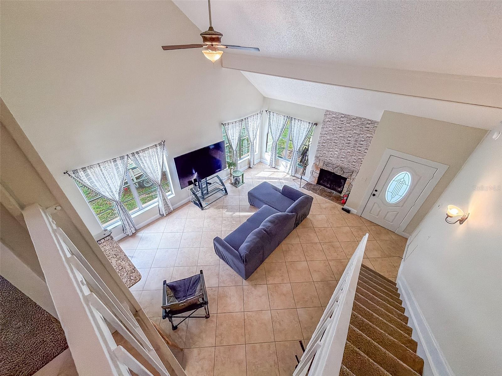 631 STONE DR