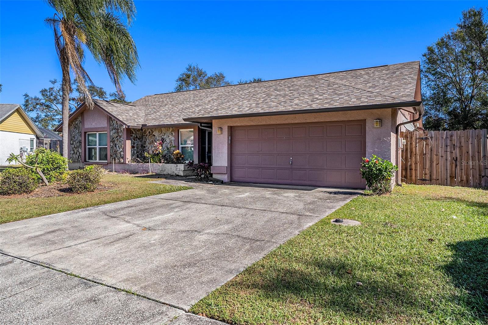 1606 Dusty Rose Ln, Brandon