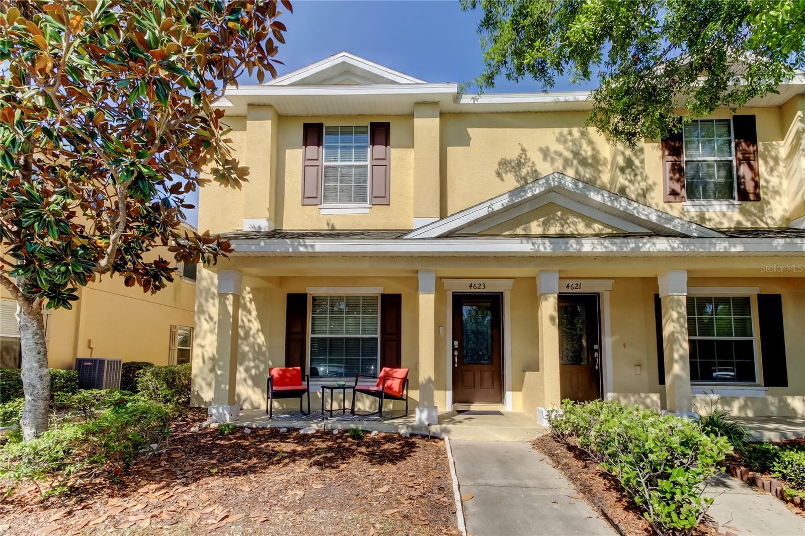 4623 Chatterton Way, Riverview