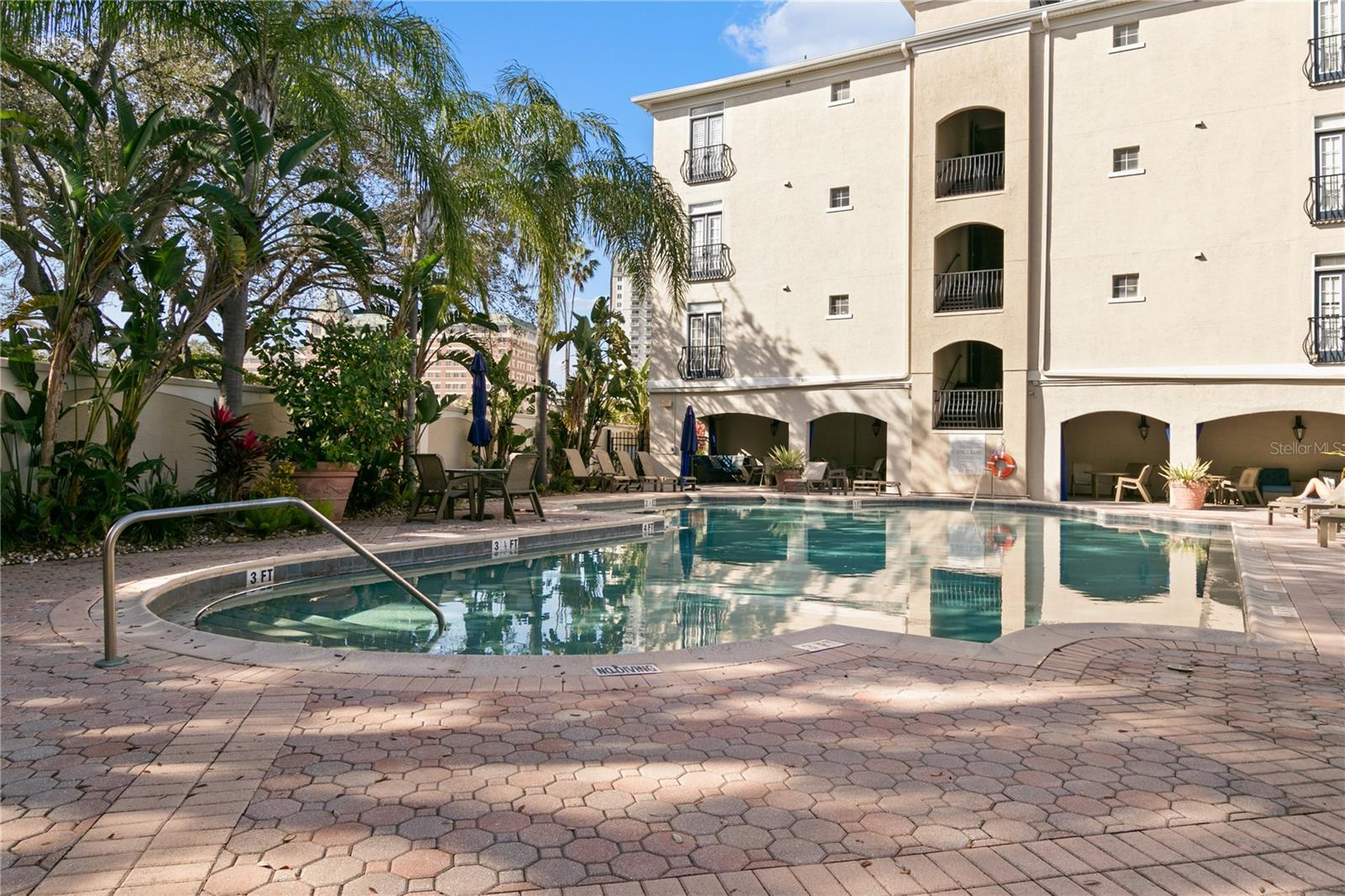 501 Knights Run Ave #1310, Tampa