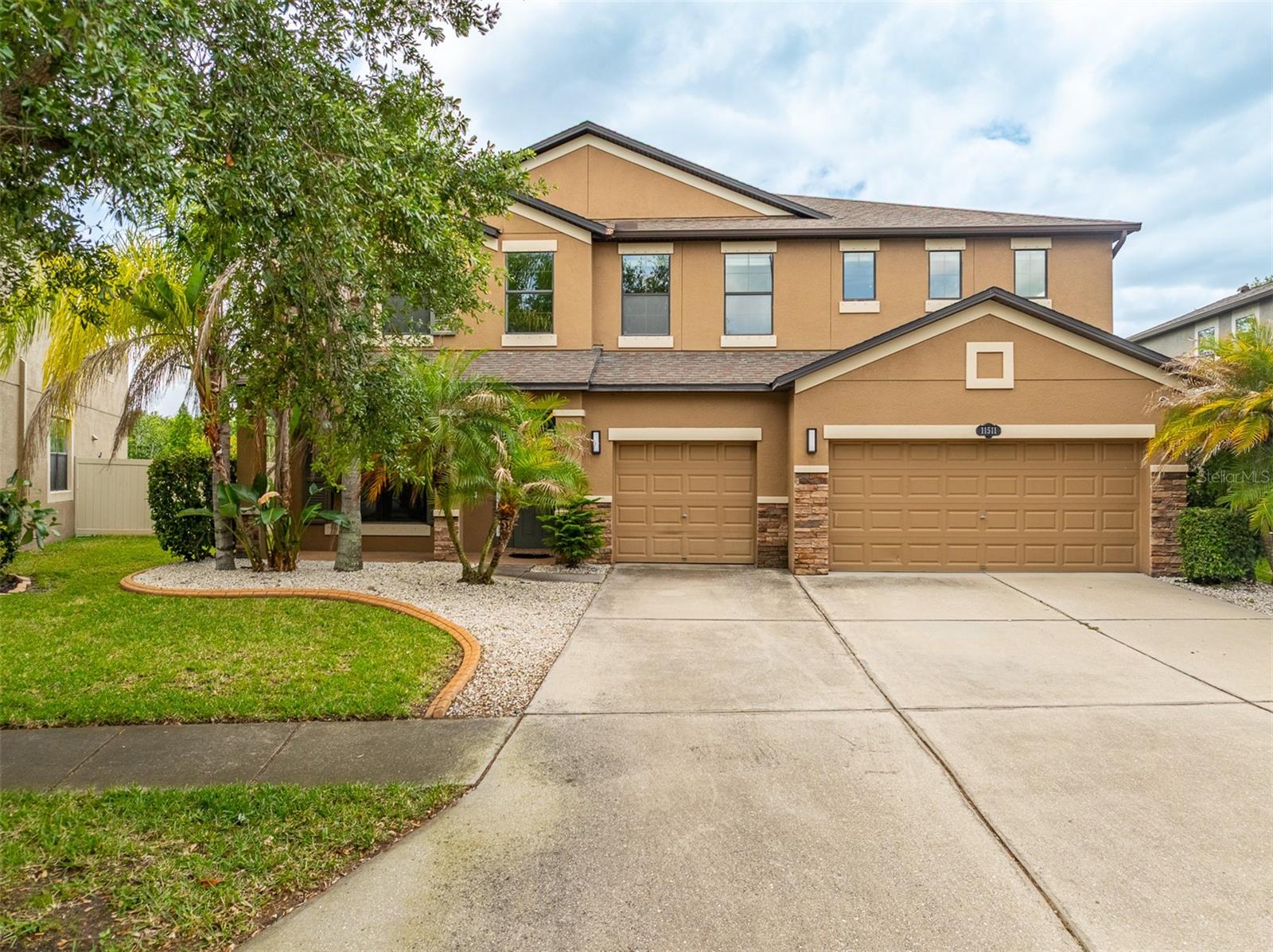 11511 Palmetto Pine St, Riverview
