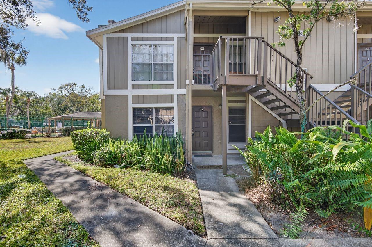 14319 Hanging Moss Cir #102, Tampa