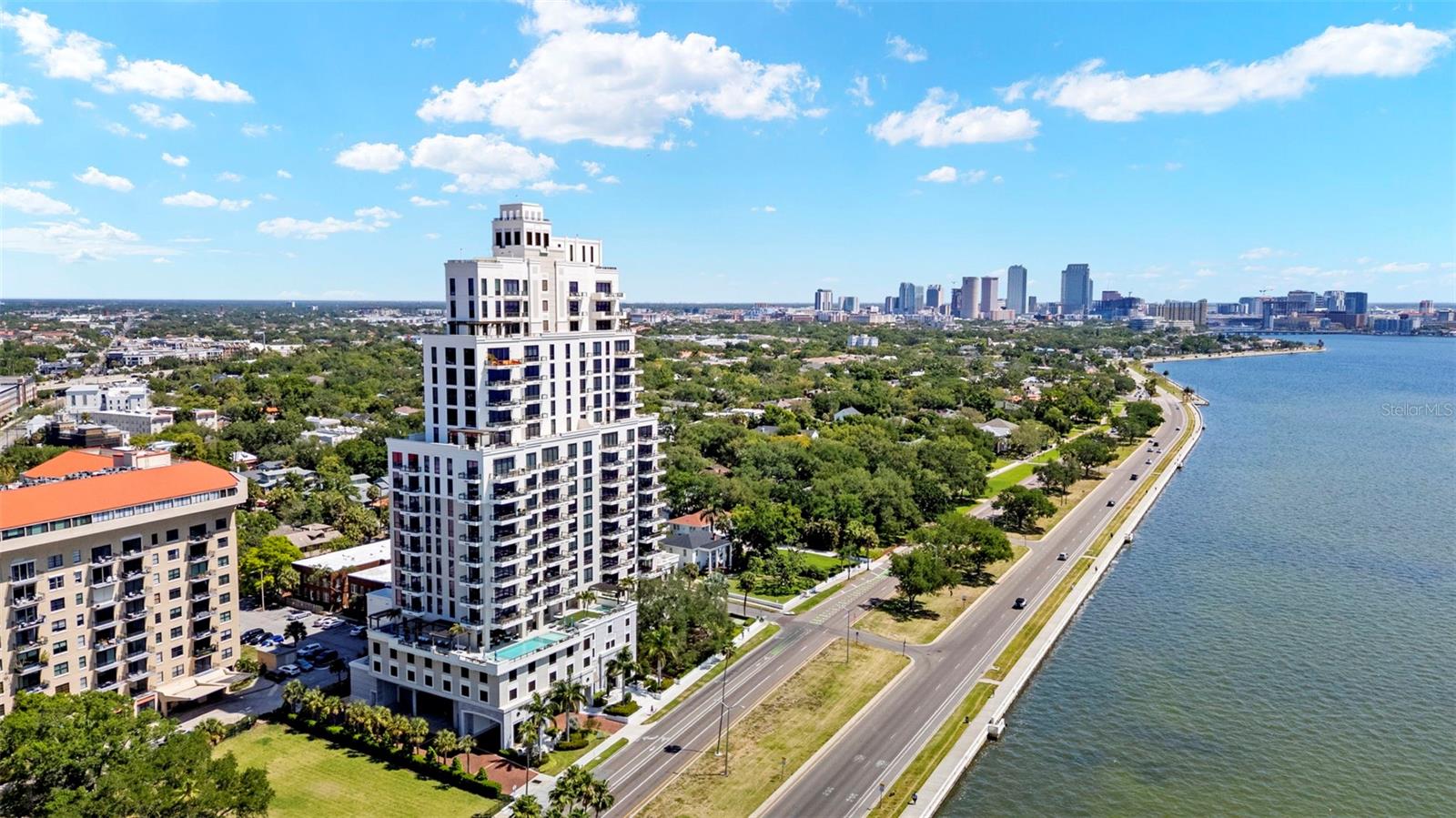 2103 Bayshore Blvd #703, Tampa