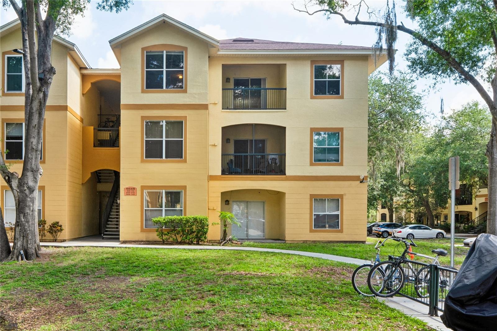 5618 Pinnacle Heights Cir #312, Tampa