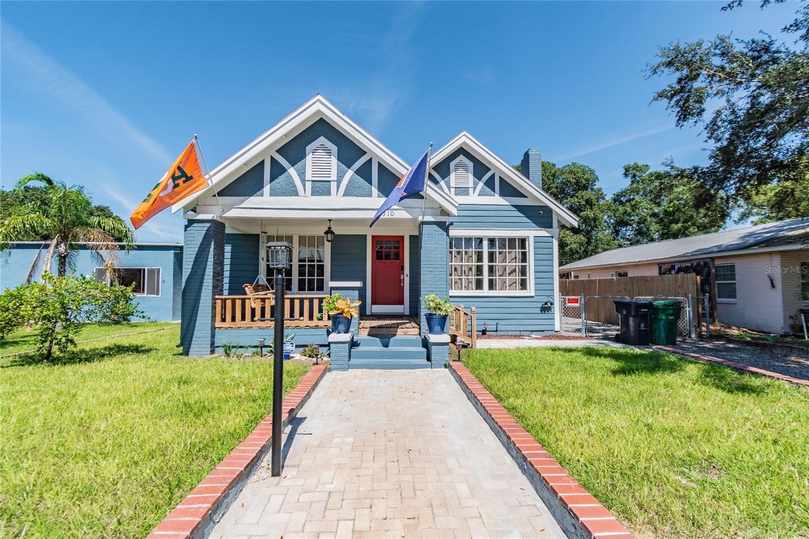 310 E Paris St, Tampa
