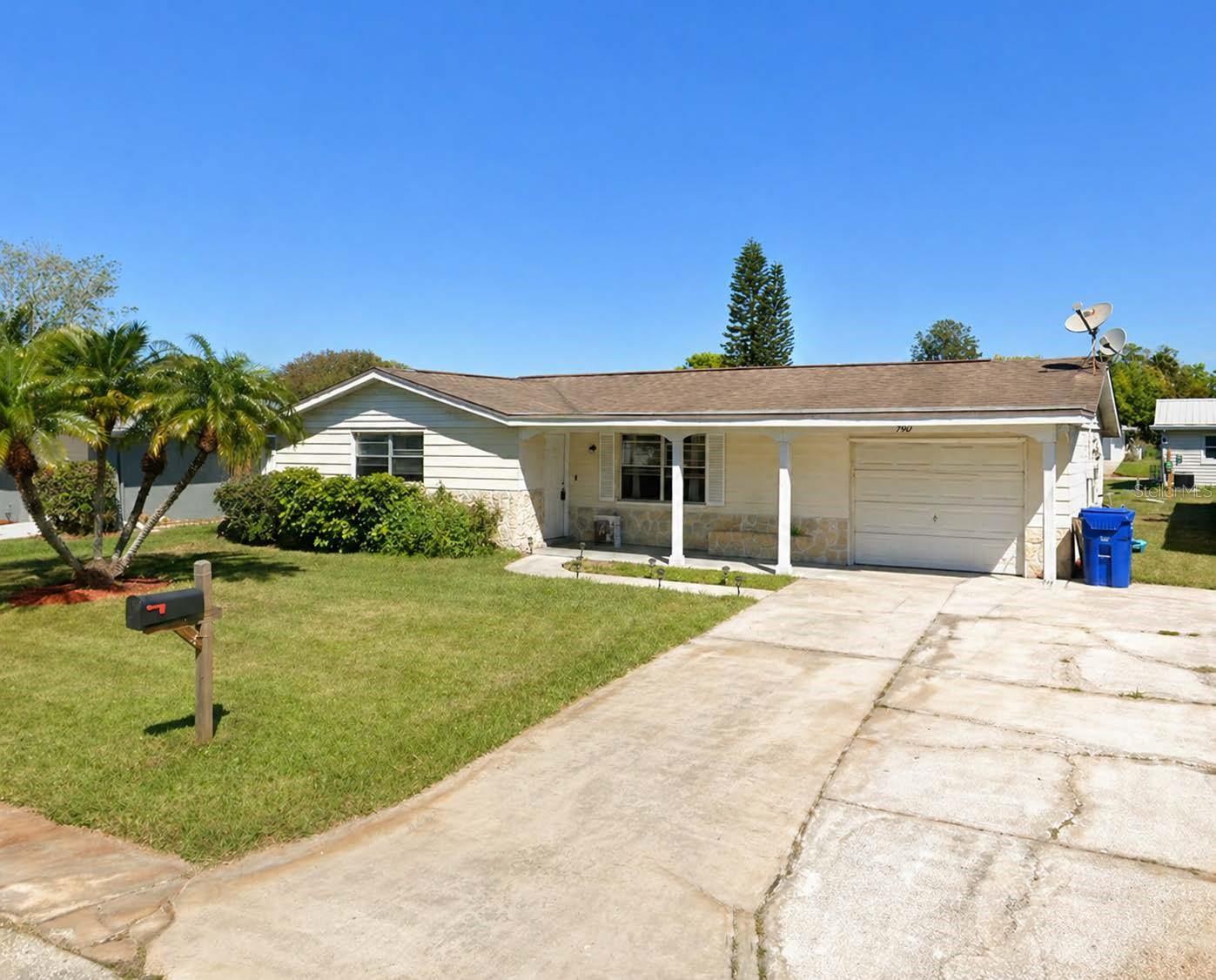 7907 Yucca Dr, New Port Richey