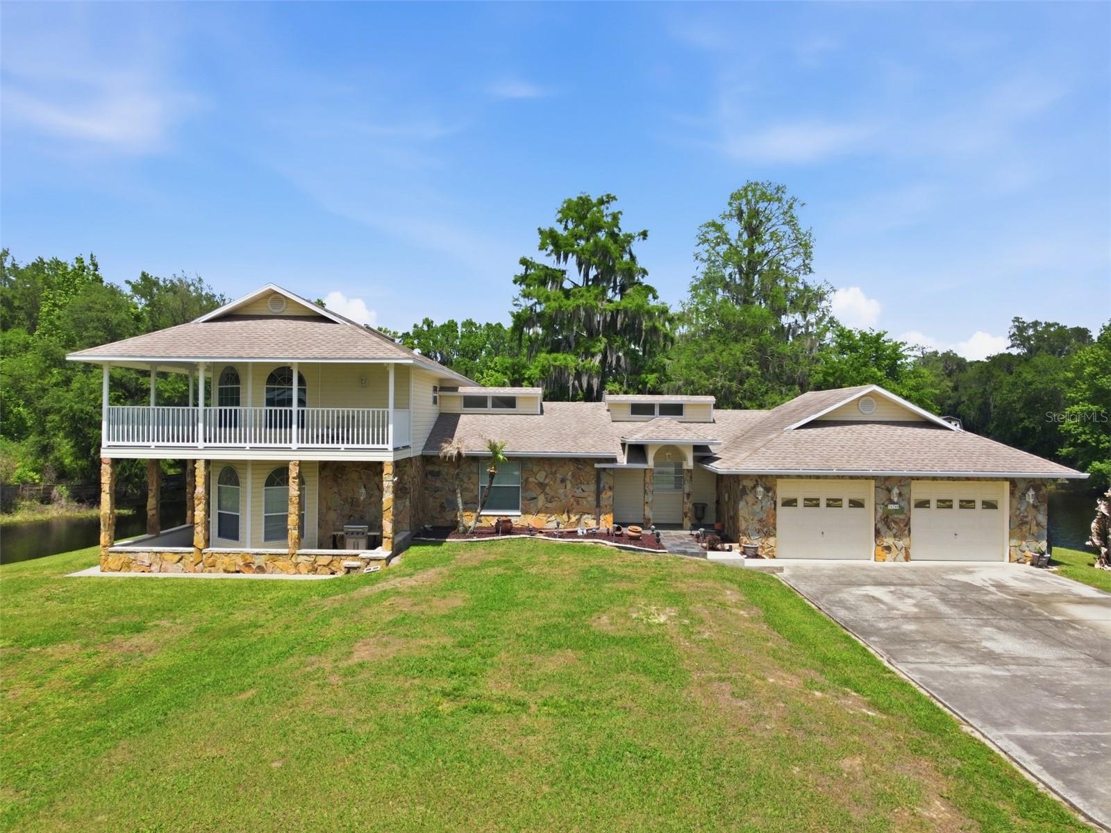 36740 Shore Dr, Dade City