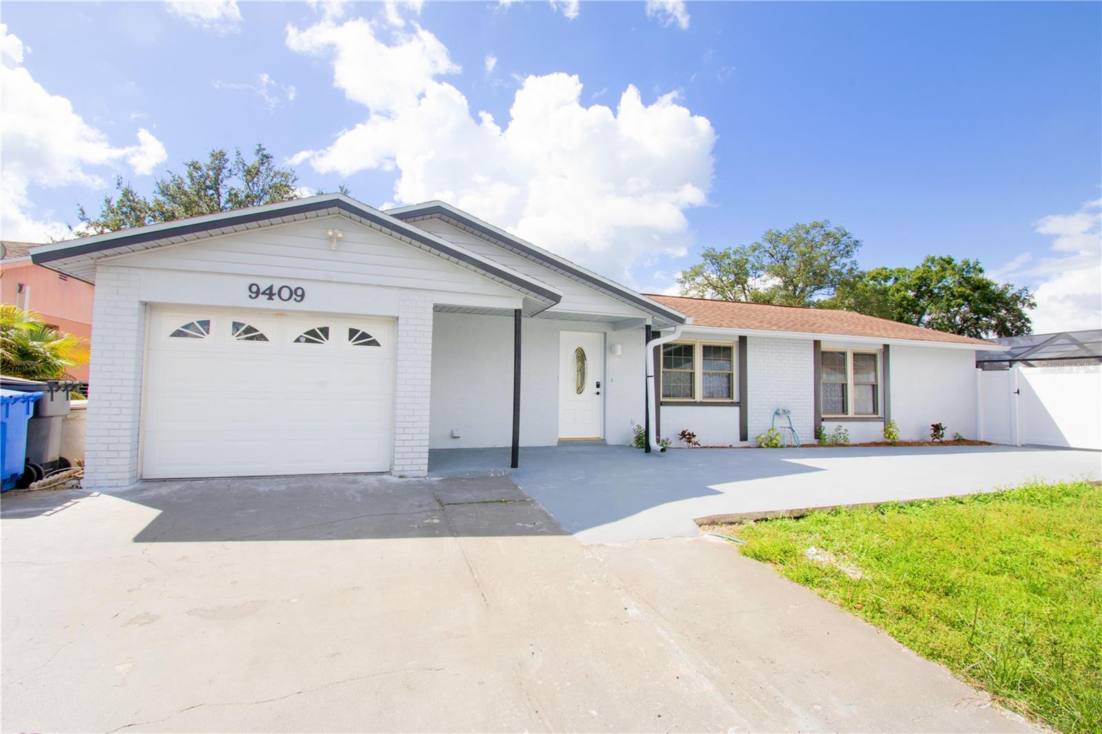 9409 Lonsdale Ct, Tampa