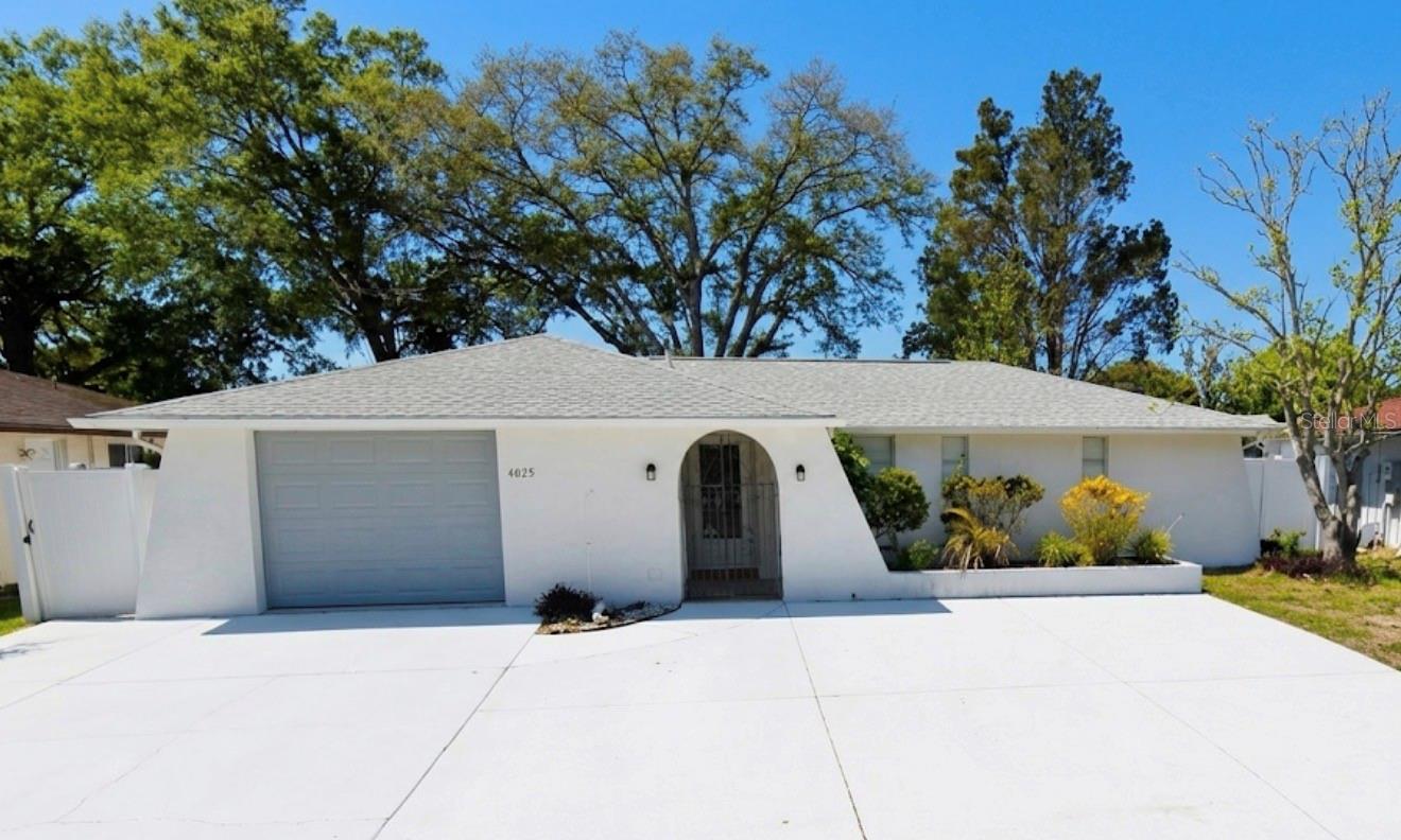 8923 Candlewick Ln, Port Richey