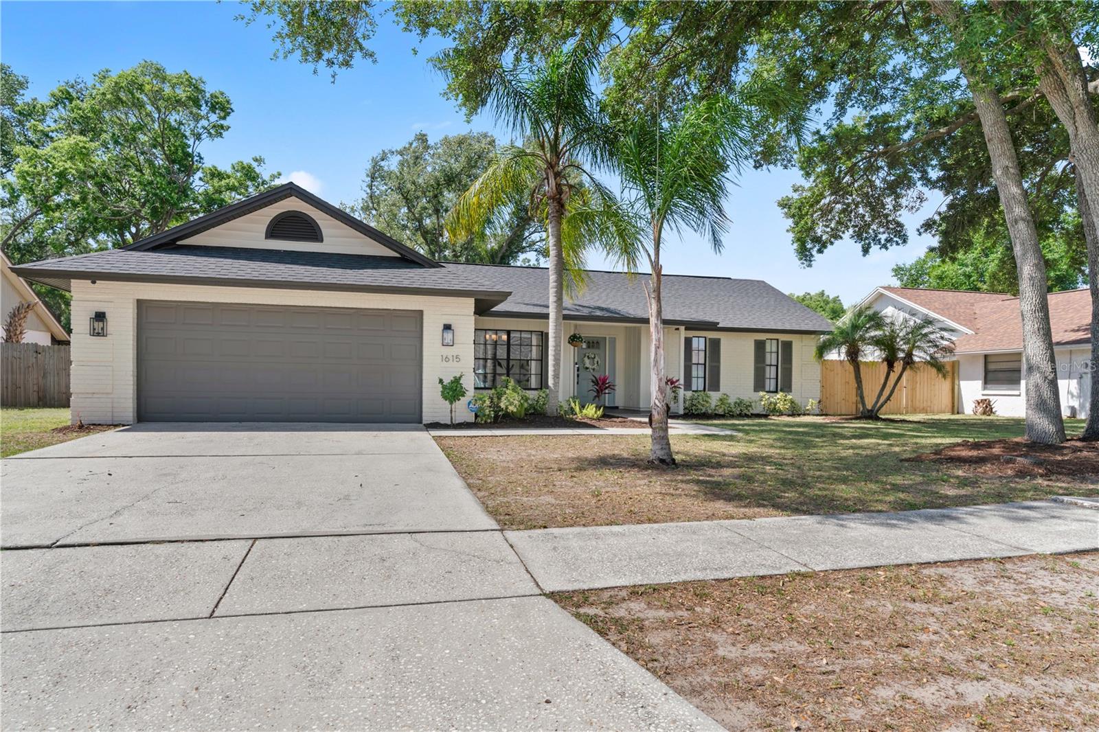 1615 Dawnridge Ct, Brandon