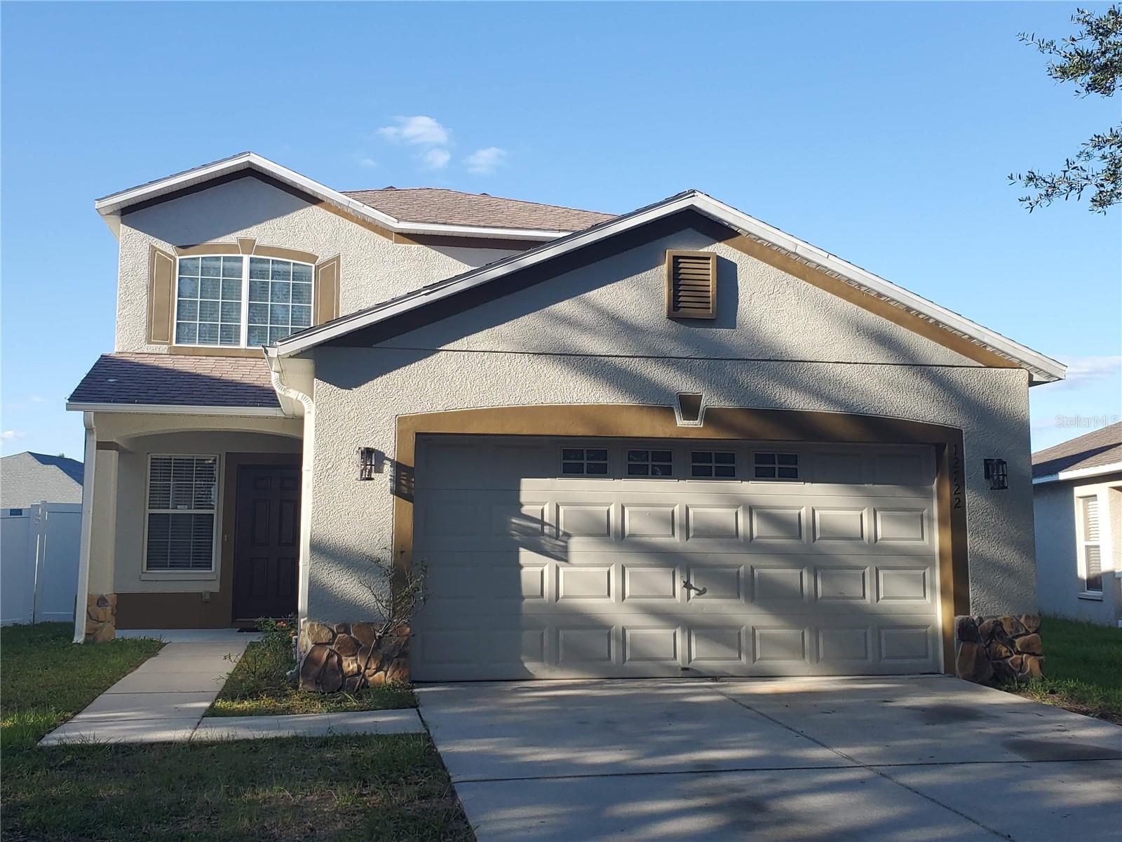 12722 Evington Point Dr, Riverview