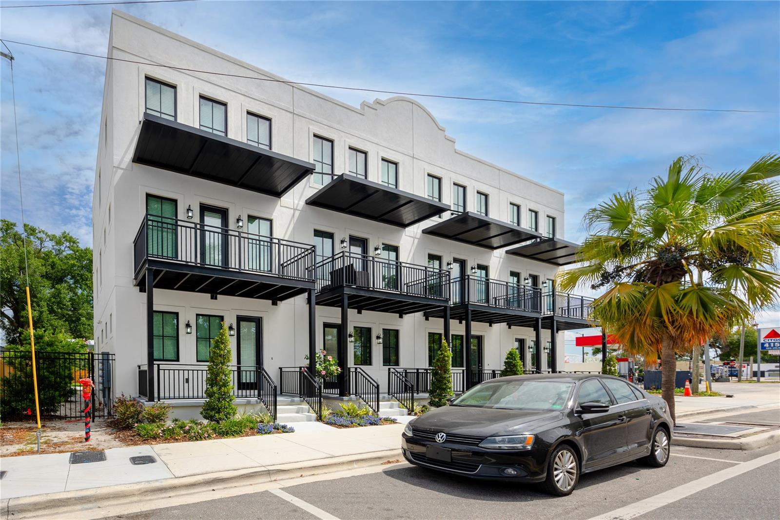 1308 E Columbus Dr #2, Tampa