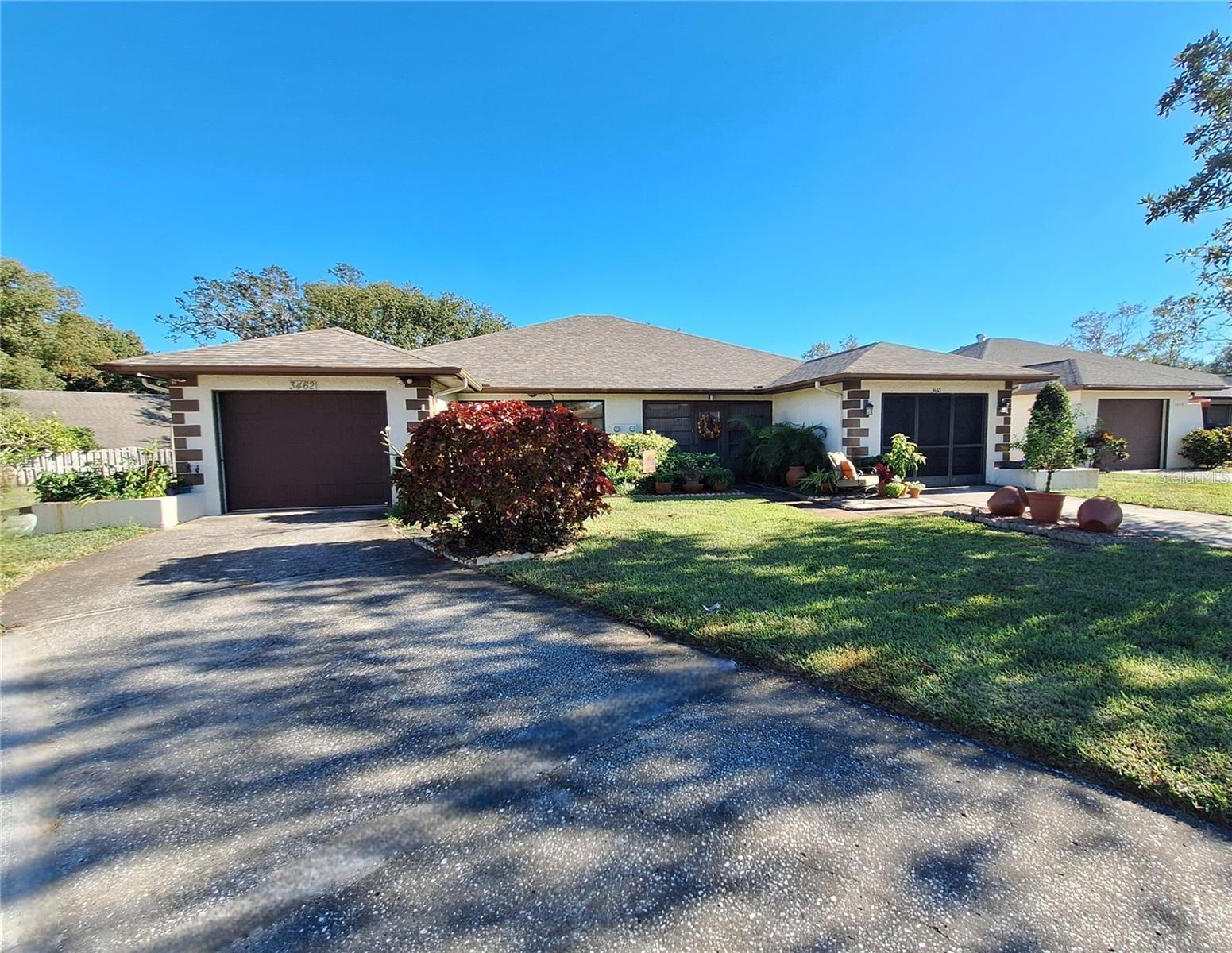 3462 Maclaren Dr, Palm Harbor