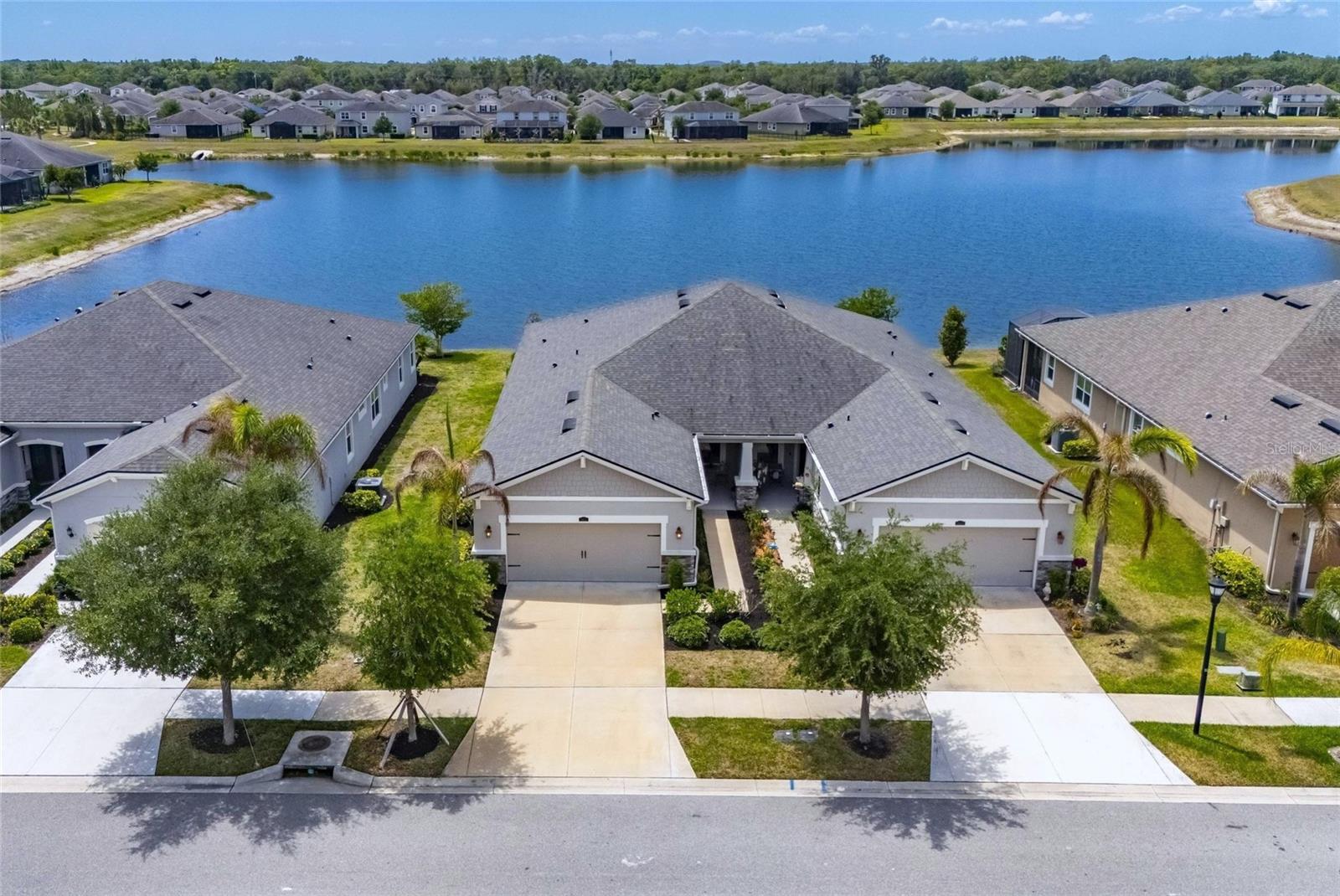 11633 Cambium Crown Dr, Riverview