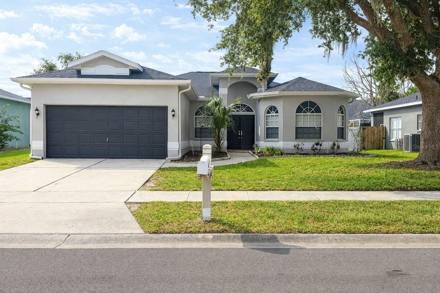 28202 Brokenmead Path, Wesley Chapel