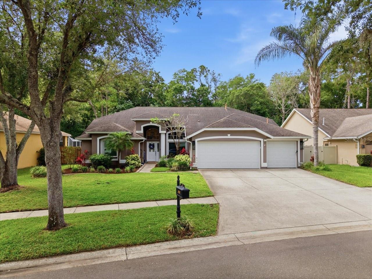 10602 Chambers Dr, Tampa