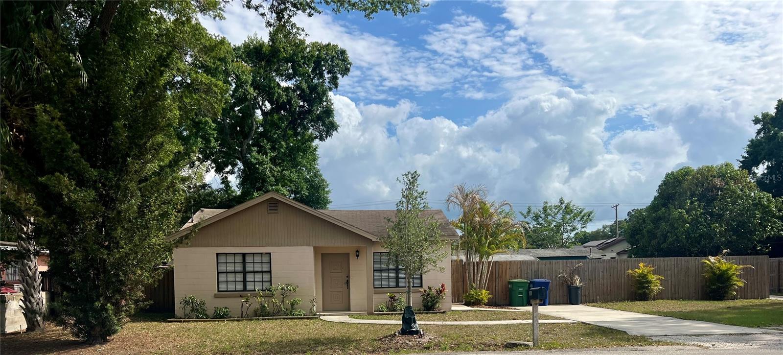 3110 W Ivy St, Tampa