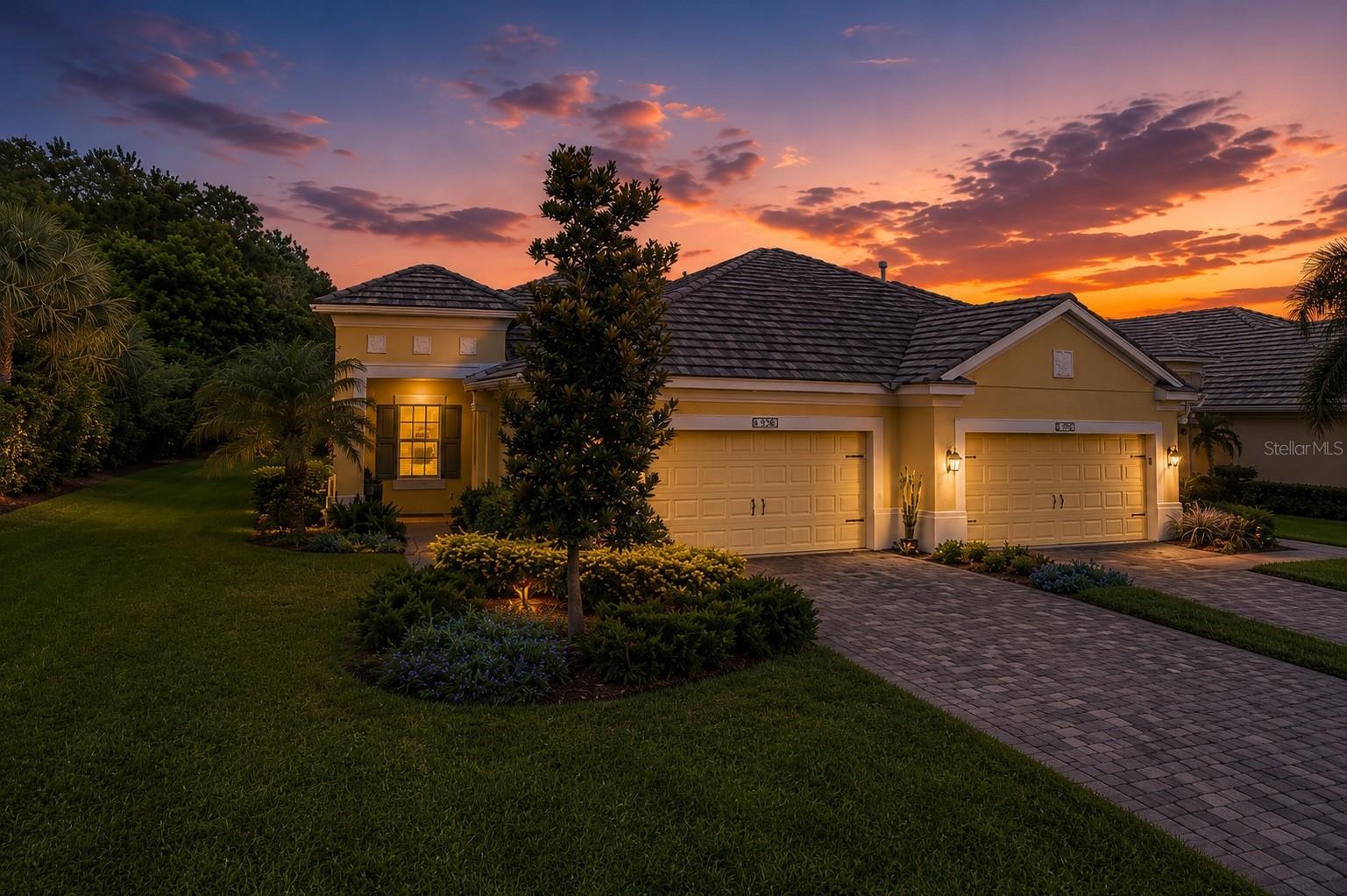 1936 Orange Lake Cv, Bradenton