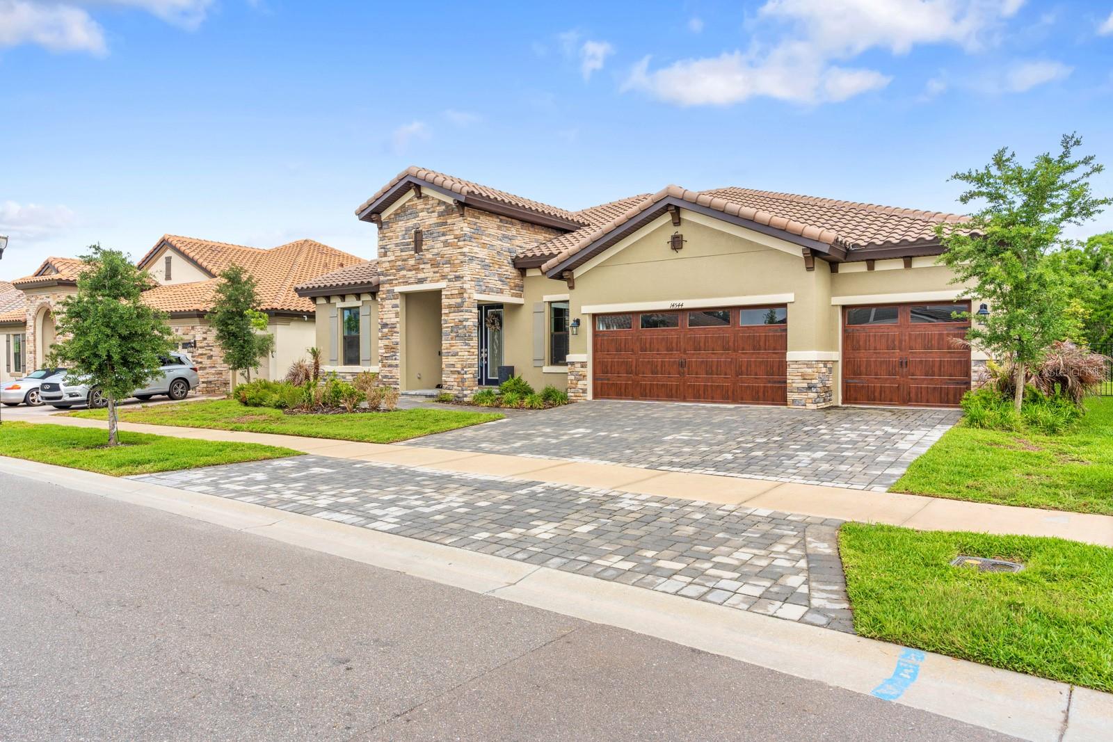 14544 Swiss Bridge Dr, Lithia
