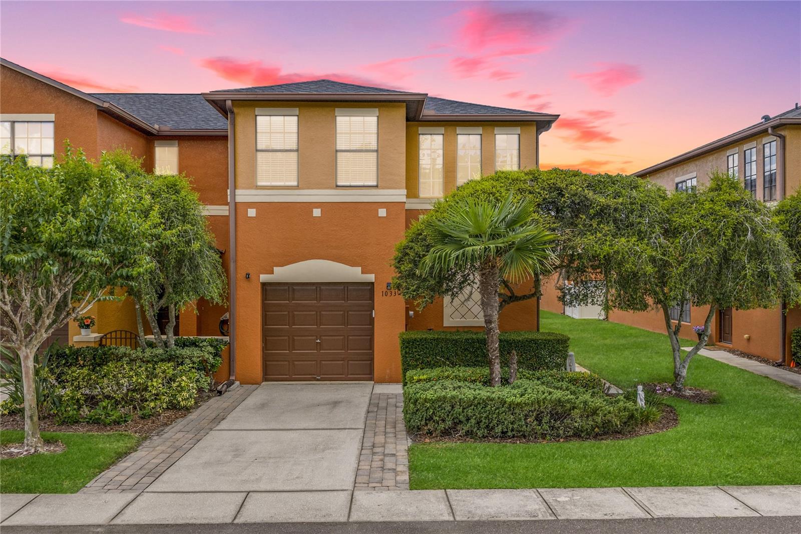 1033 Blackwater Dr, Wesley Chapel