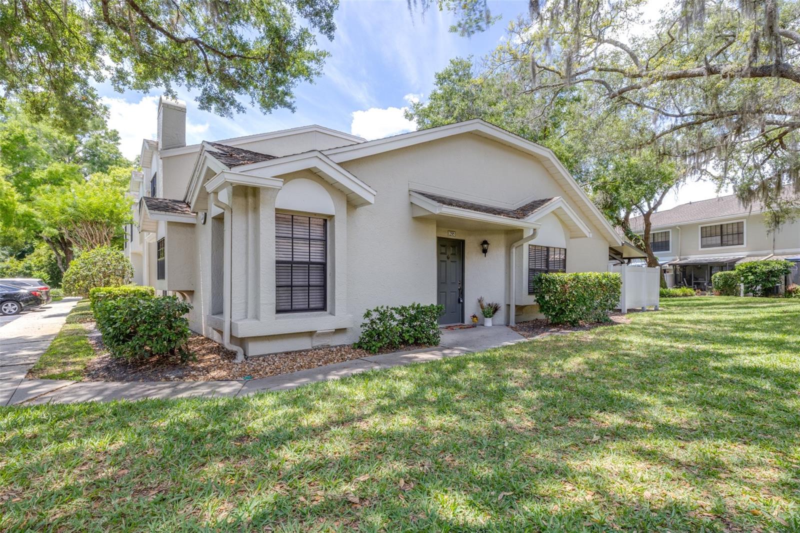 5100 Burchette Rd #2505, Tampa
