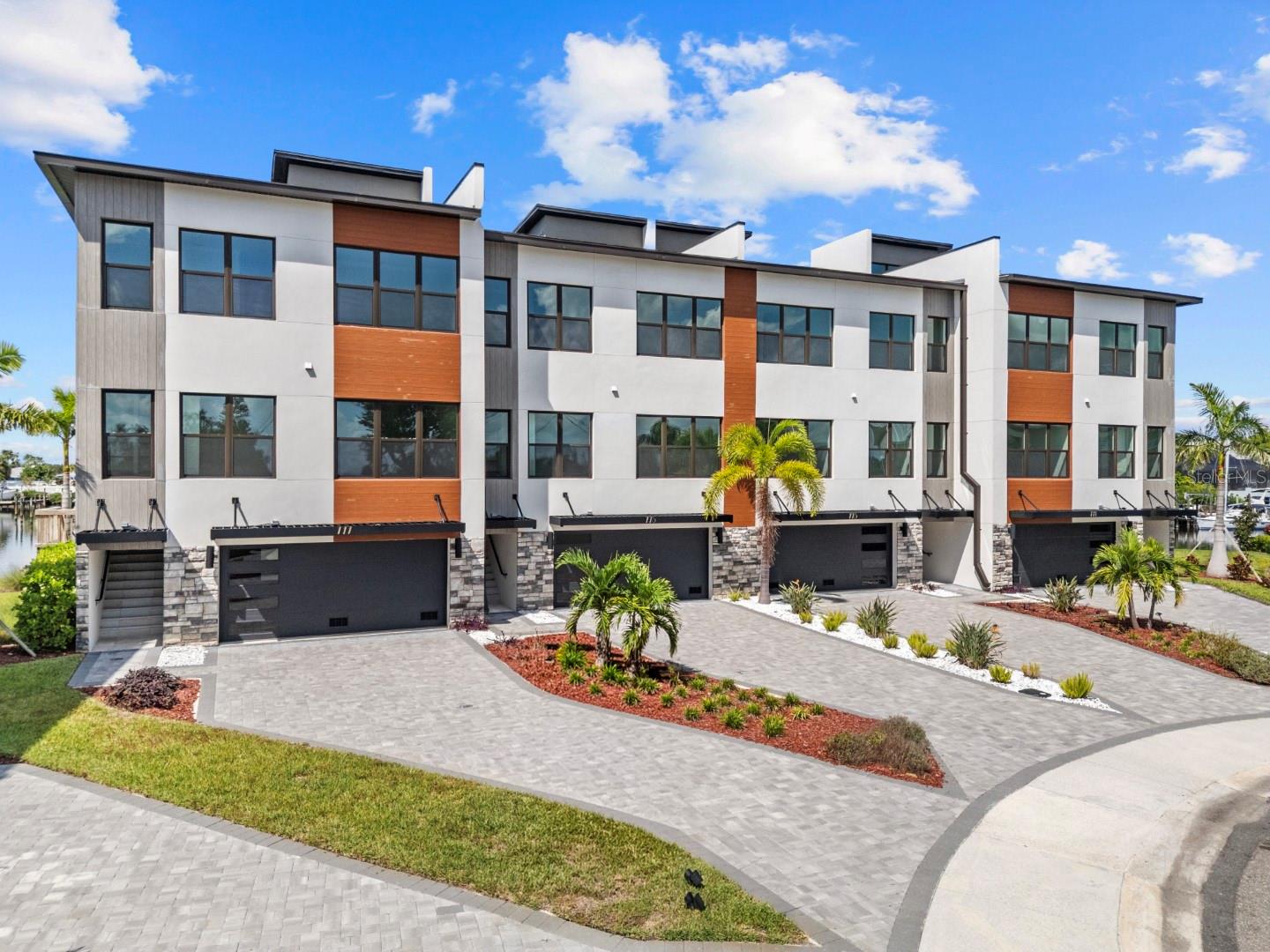 777 Gran Kaymen Way, Apollo Beach