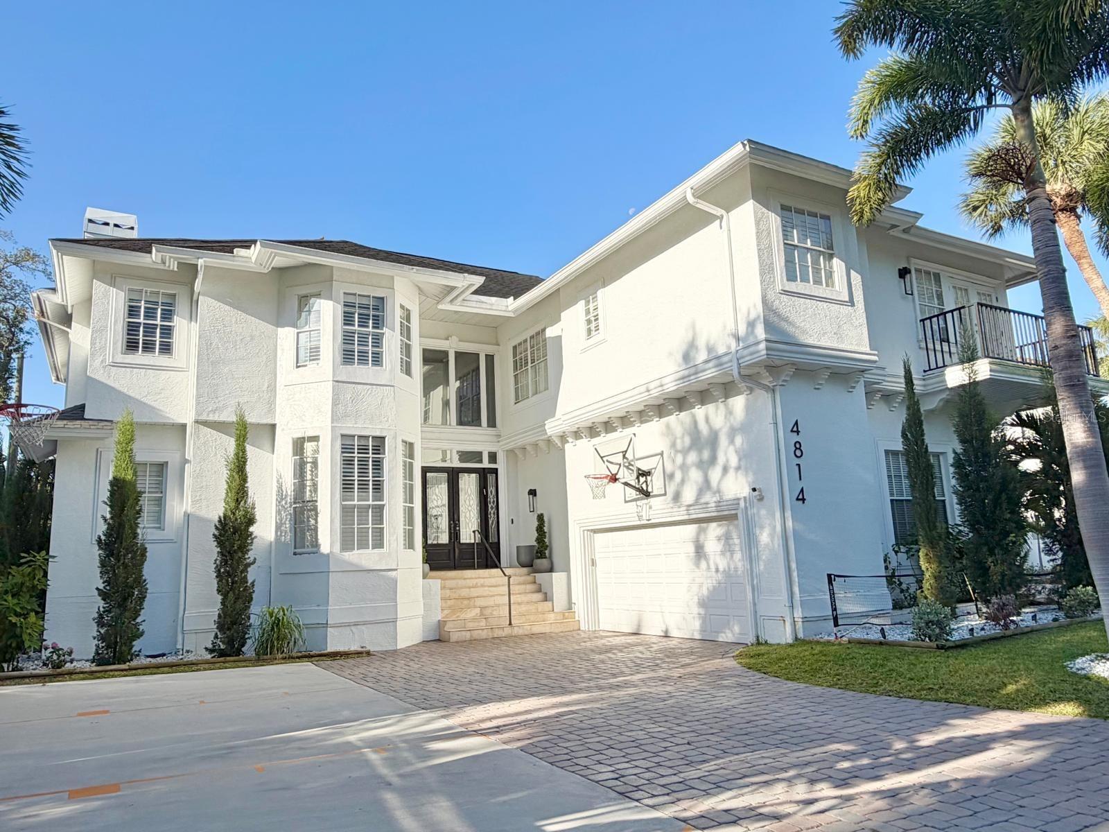 4814 W Beachway Dr, Tampa