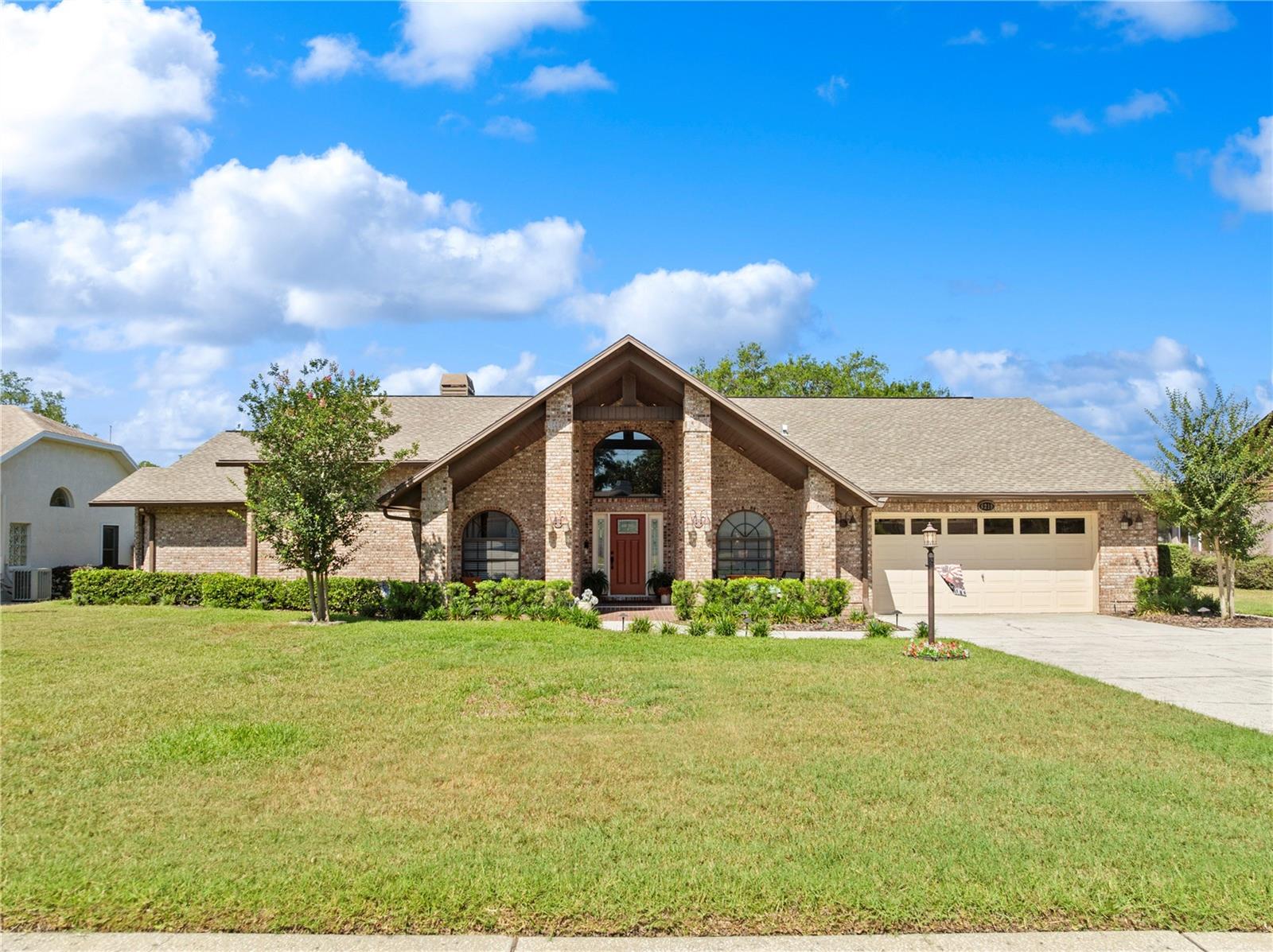 6219 Huntington Dr, Zephyrhills