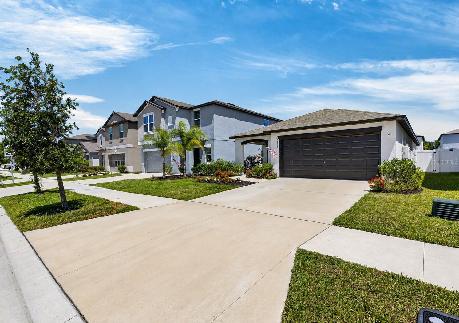 10356 Blue Plume Ct, Riverview