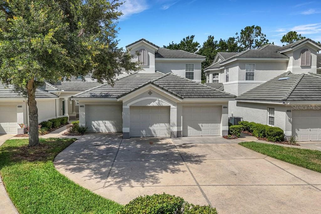 684 Grasslands Village Cir, Lakeland