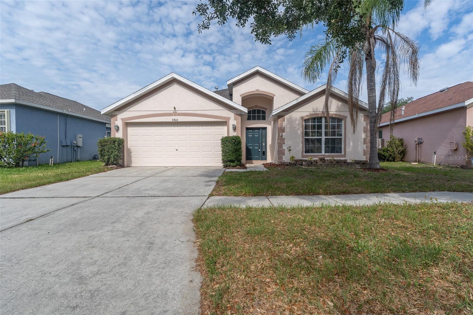 6806 Guilford Crest Dr, Apollo Beach
