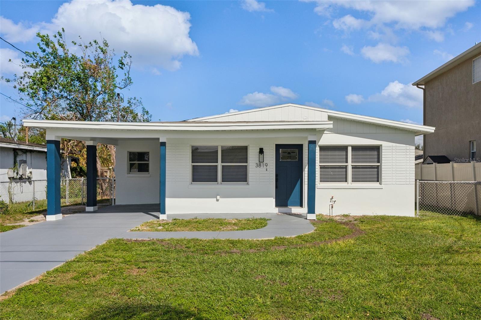 3819 W Gray St, Tampa