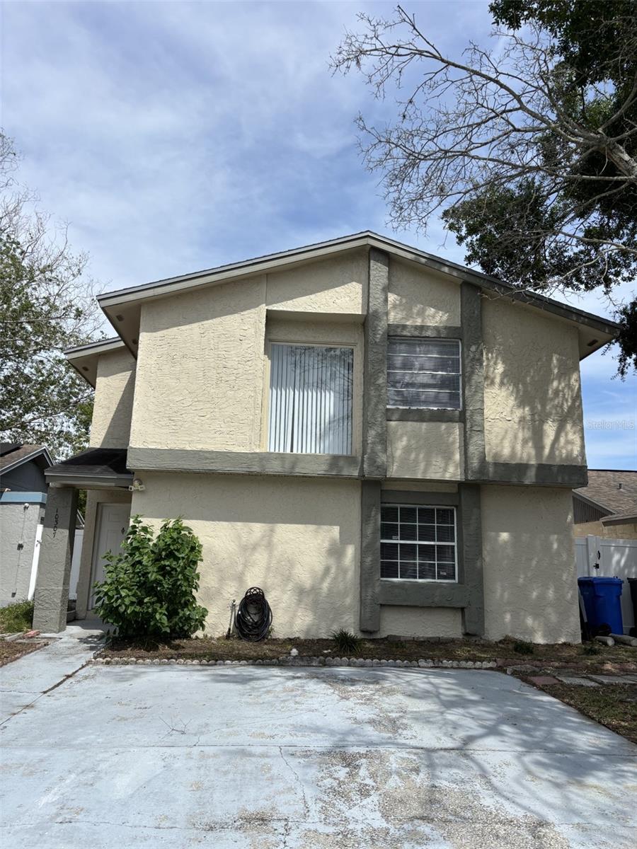 10307 Parkcrest Dr, Tampa