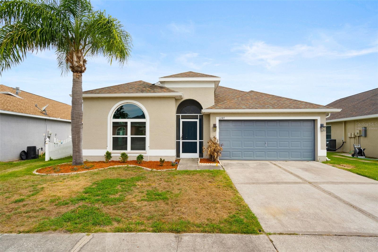 1247 Vinetree Dr, Brandon