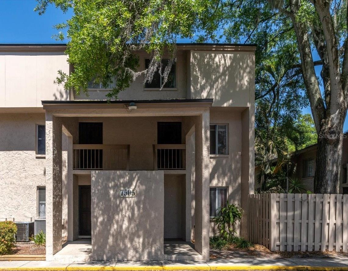 7505 Pitch Pine Cir #122, Tampa