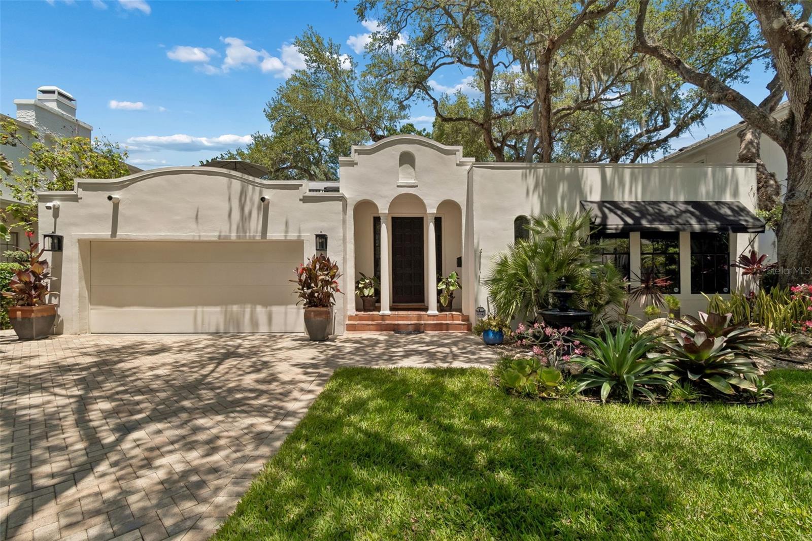 2941 W Bayshore Ct, Tampa