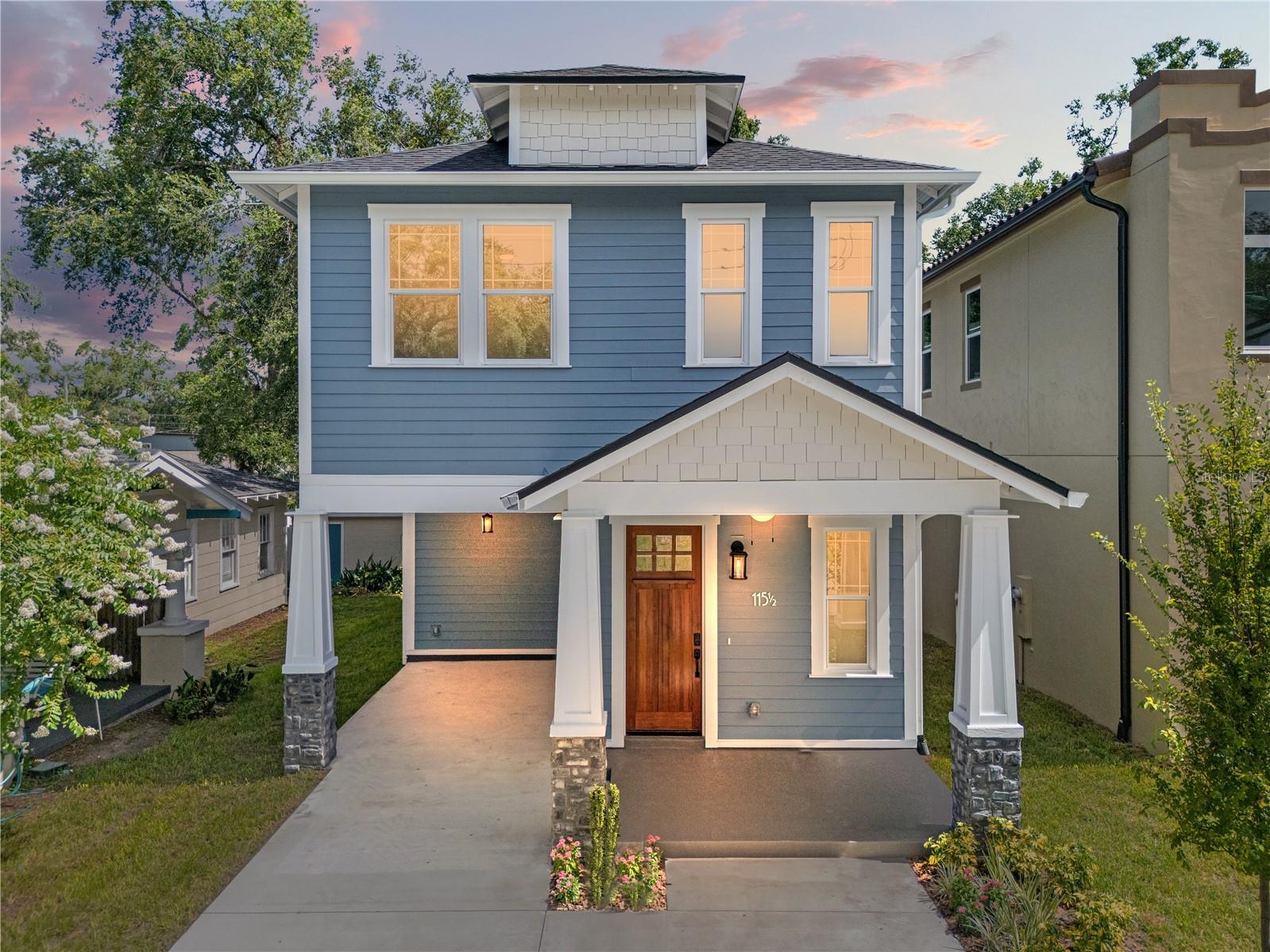 115 W Hiawatha St #1/2, Tampa