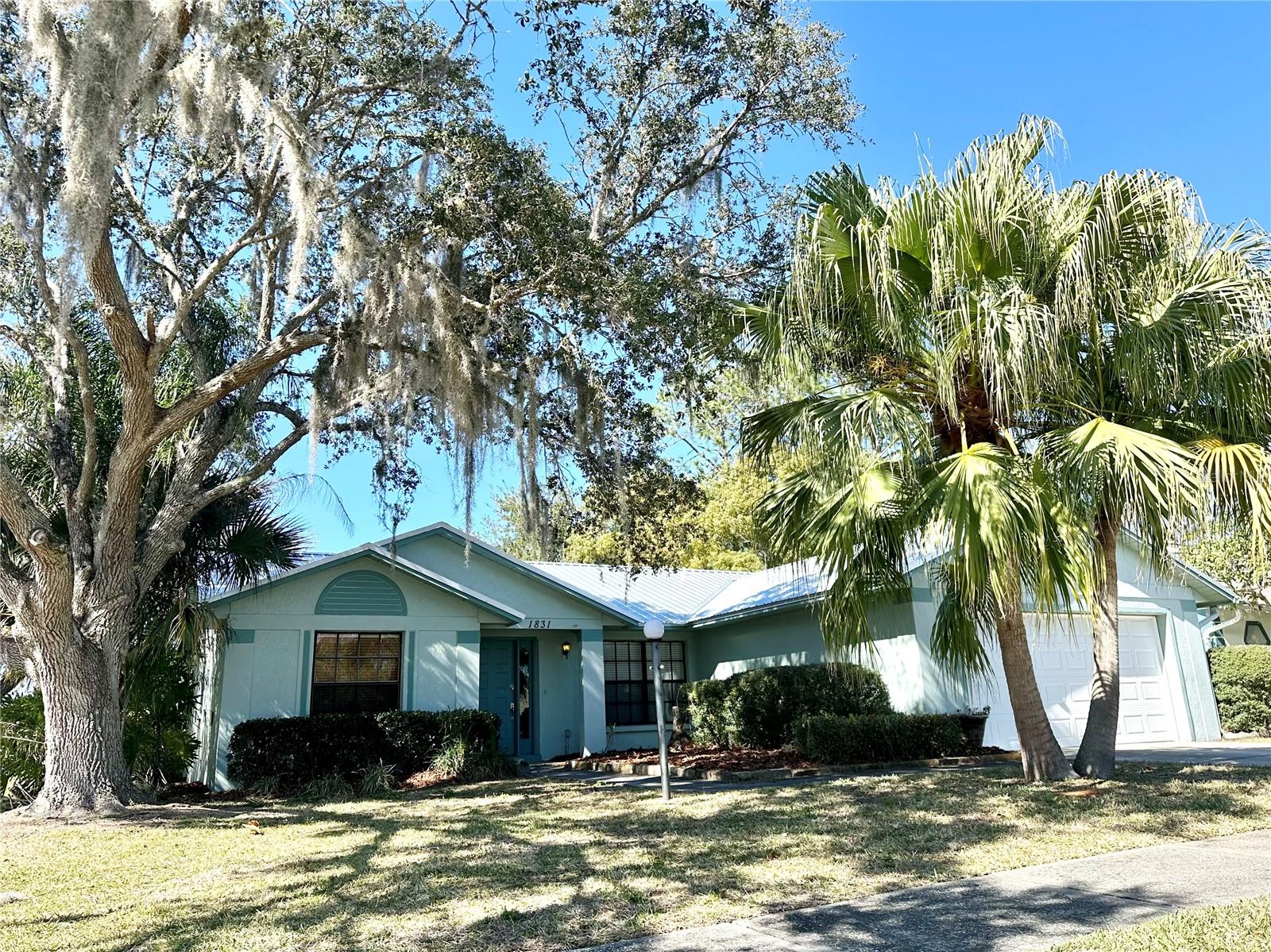 1831 Twisting Ln, Wesley Chapel