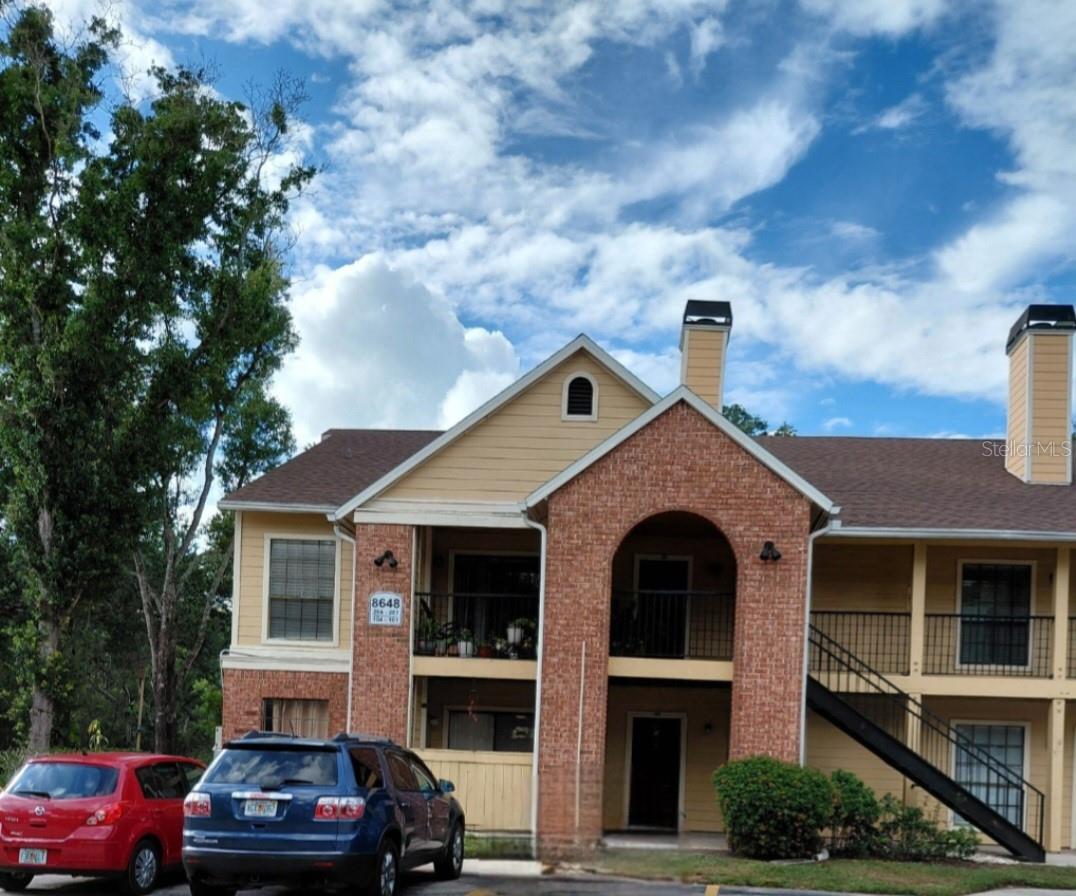 8648 Mallard Reserve Dr #102, Tampa