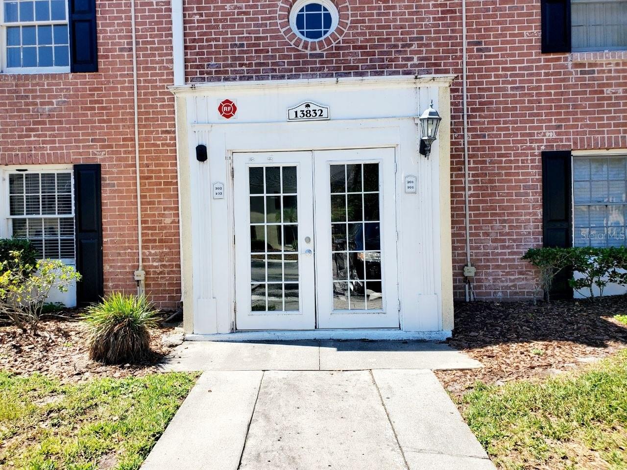 13832 Orange Sunset Dr #202, Tampa