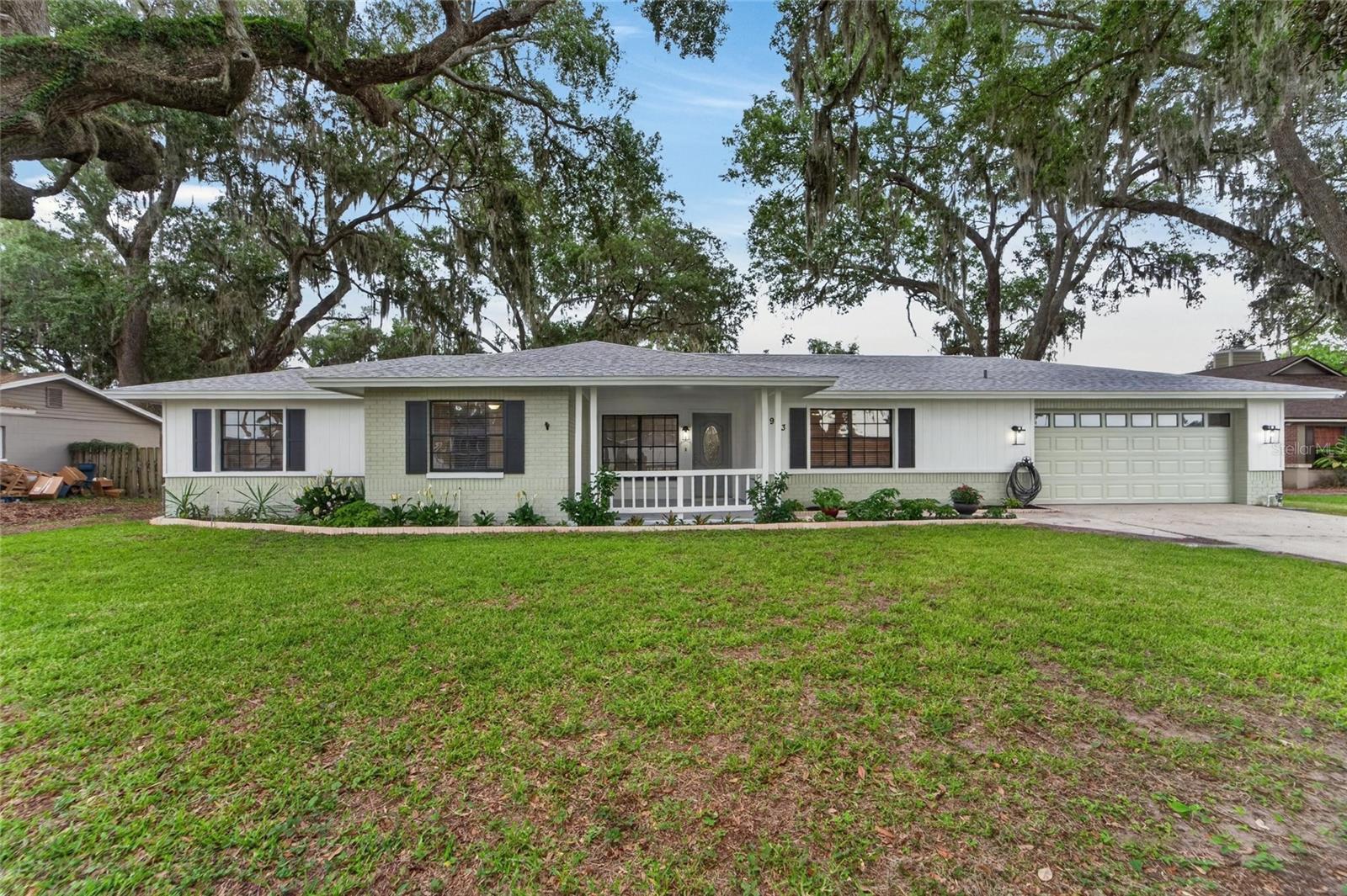 903 Old Darby St, Seffner