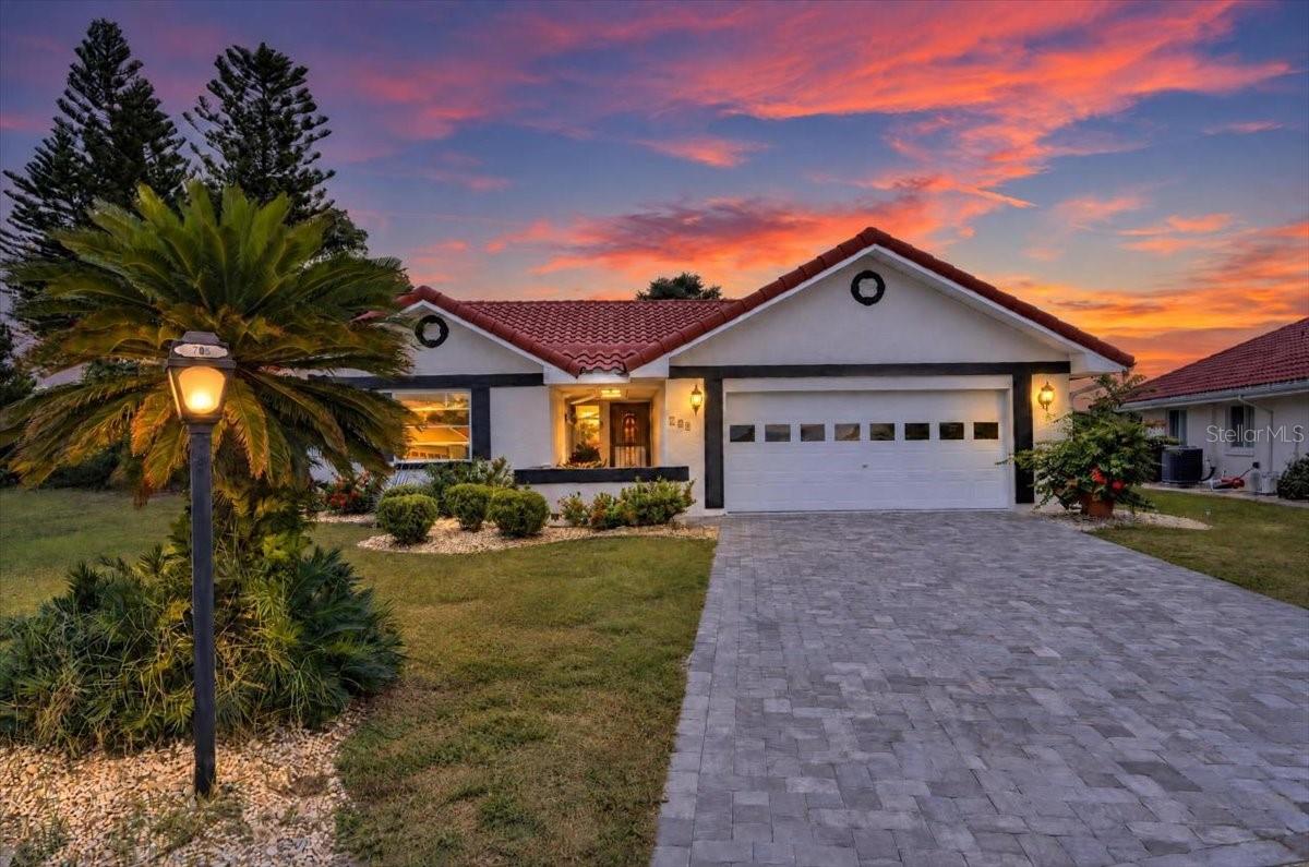 705 Westmont Way, Sun City Center