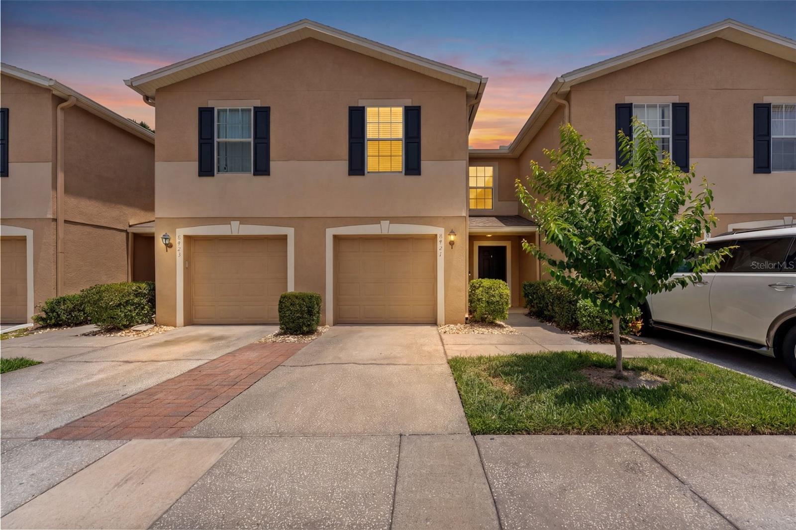 8421 Edgewater Place Blvd, Tampa