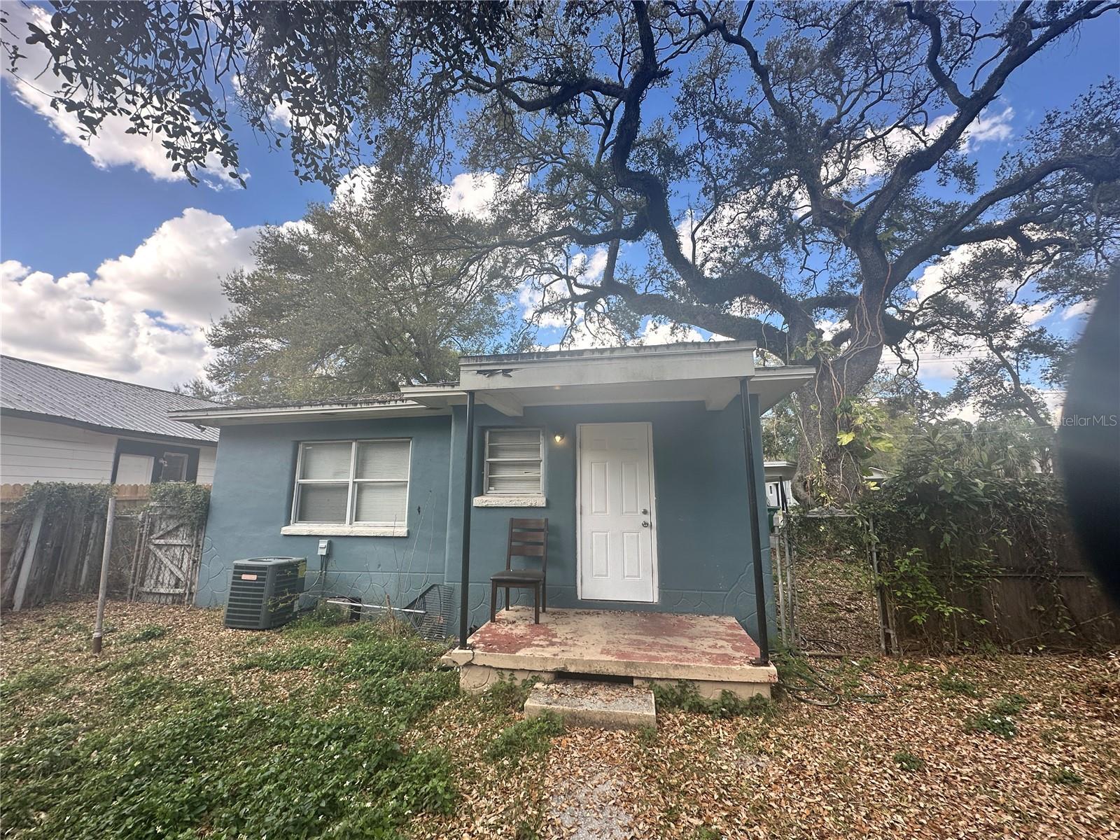 1217 E 24th Ave, Tampa